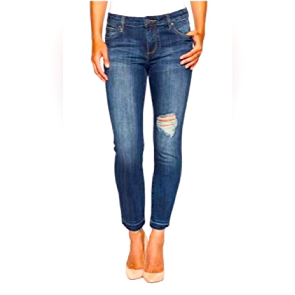 Kut from the Kloth | Reese Ankle Straight Leg Raw Hem Distressed Jean Size 6